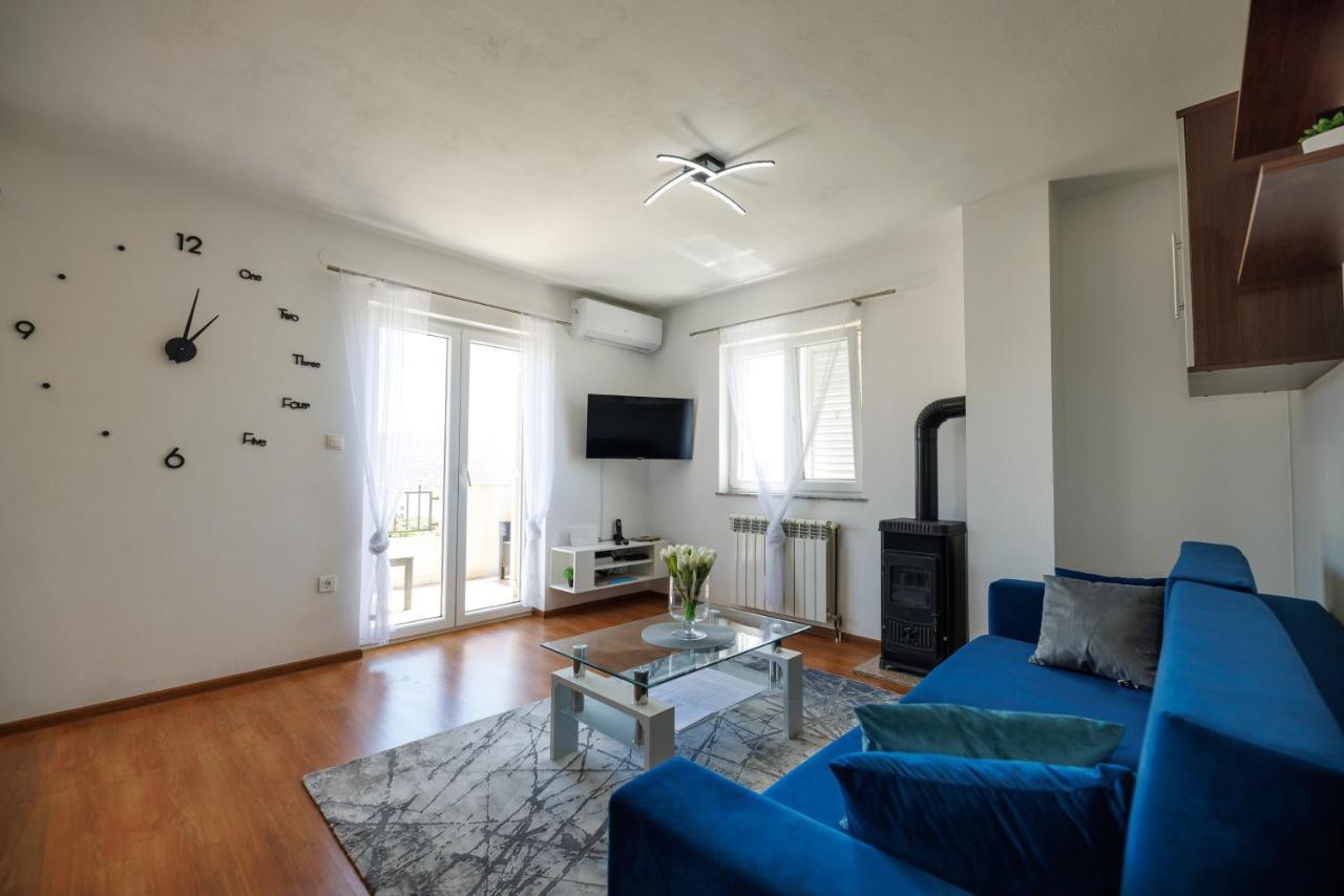 Apartman La Vista E' Bella Kornic Exterior photo